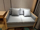 Chambre d'hôtel de tapisserie d'ameublement de tissu Sofa Solid Wood Frame Sofa 1600*900*820mm 2 Seaters