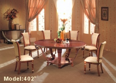 Les meubles de restaurant d'hôtel du diamètre 1500mm ont adapté l'ensemble aux besoins du client de salle à manger en bois solide